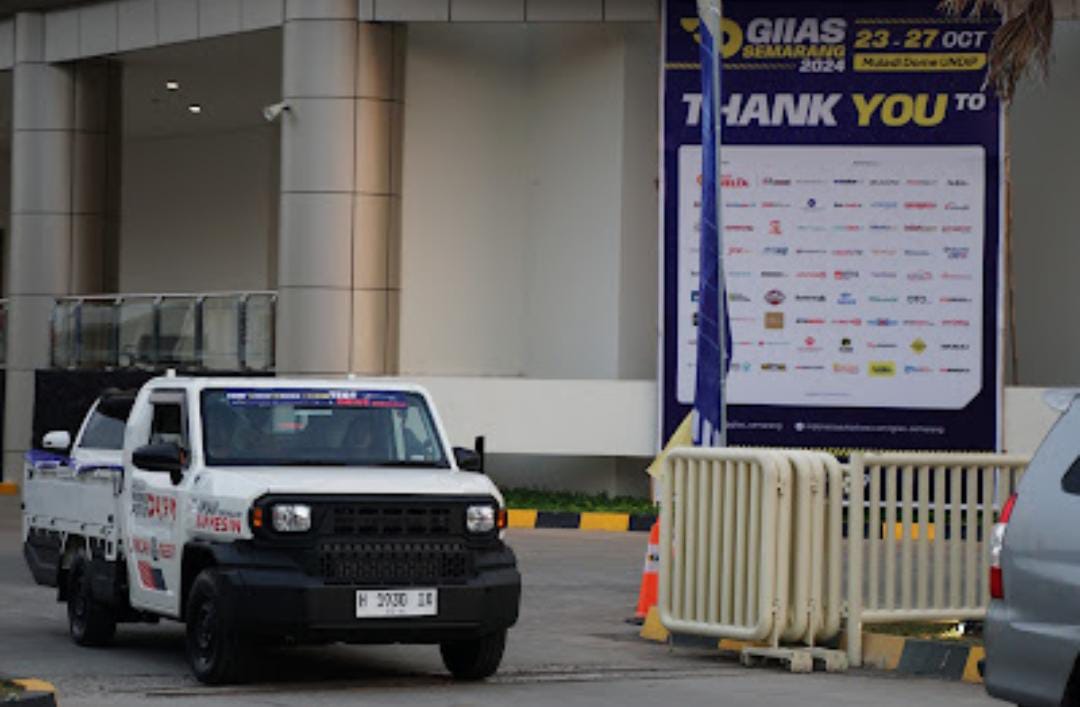 Edukasi GEN Z pada Komunitas Otomotif GIIAS Semarang