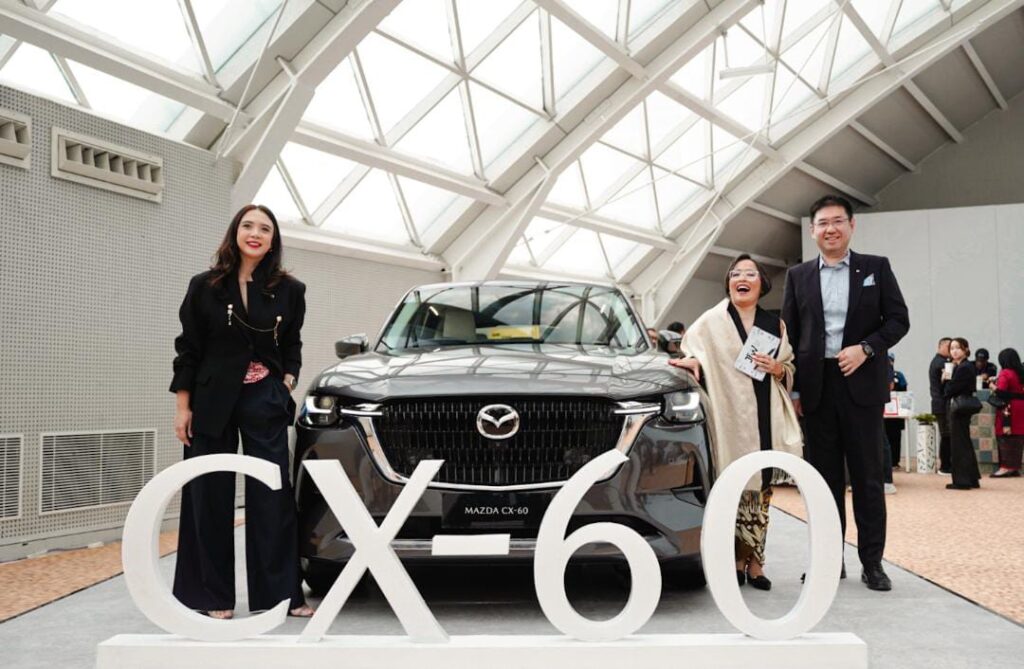 Mazda Indonesia Berkolaborasi dengan Jakarta Fashion Week (JFW) 2025 Sinergi Artistik Industri Fashion dan Otomotif