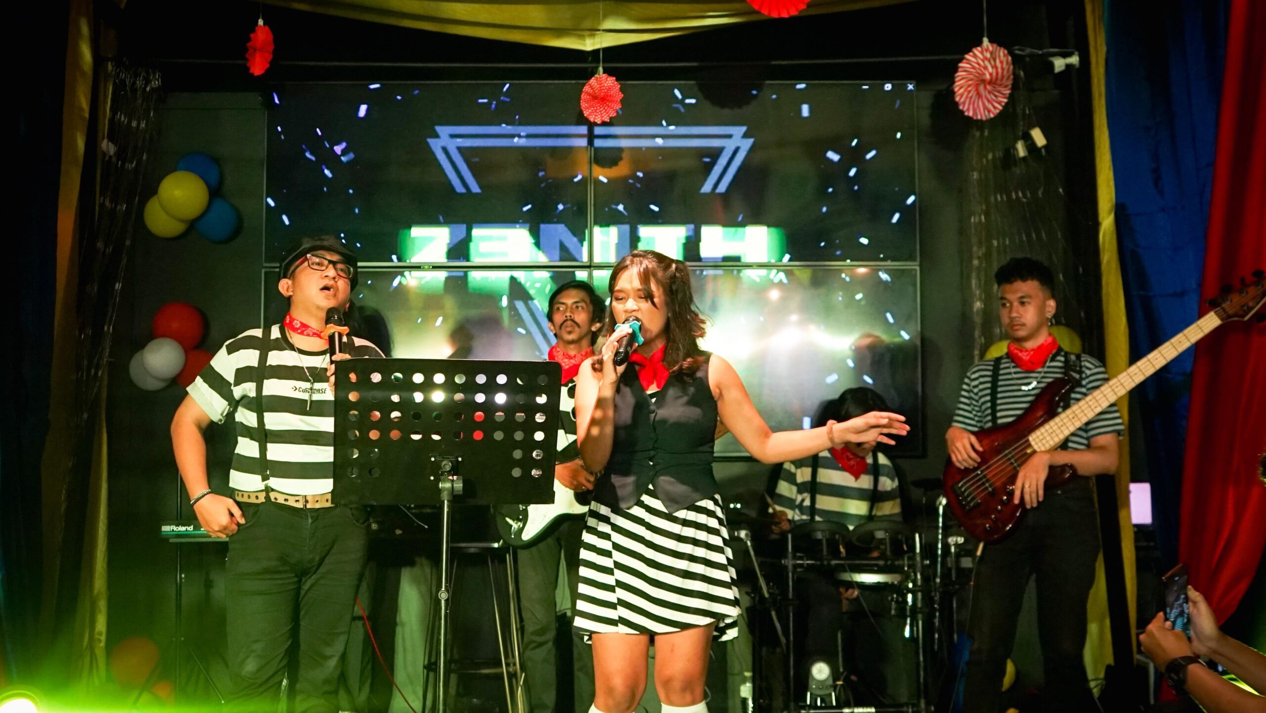 The highlight of the night was the live band performance, setting the perfect mood for the festivities