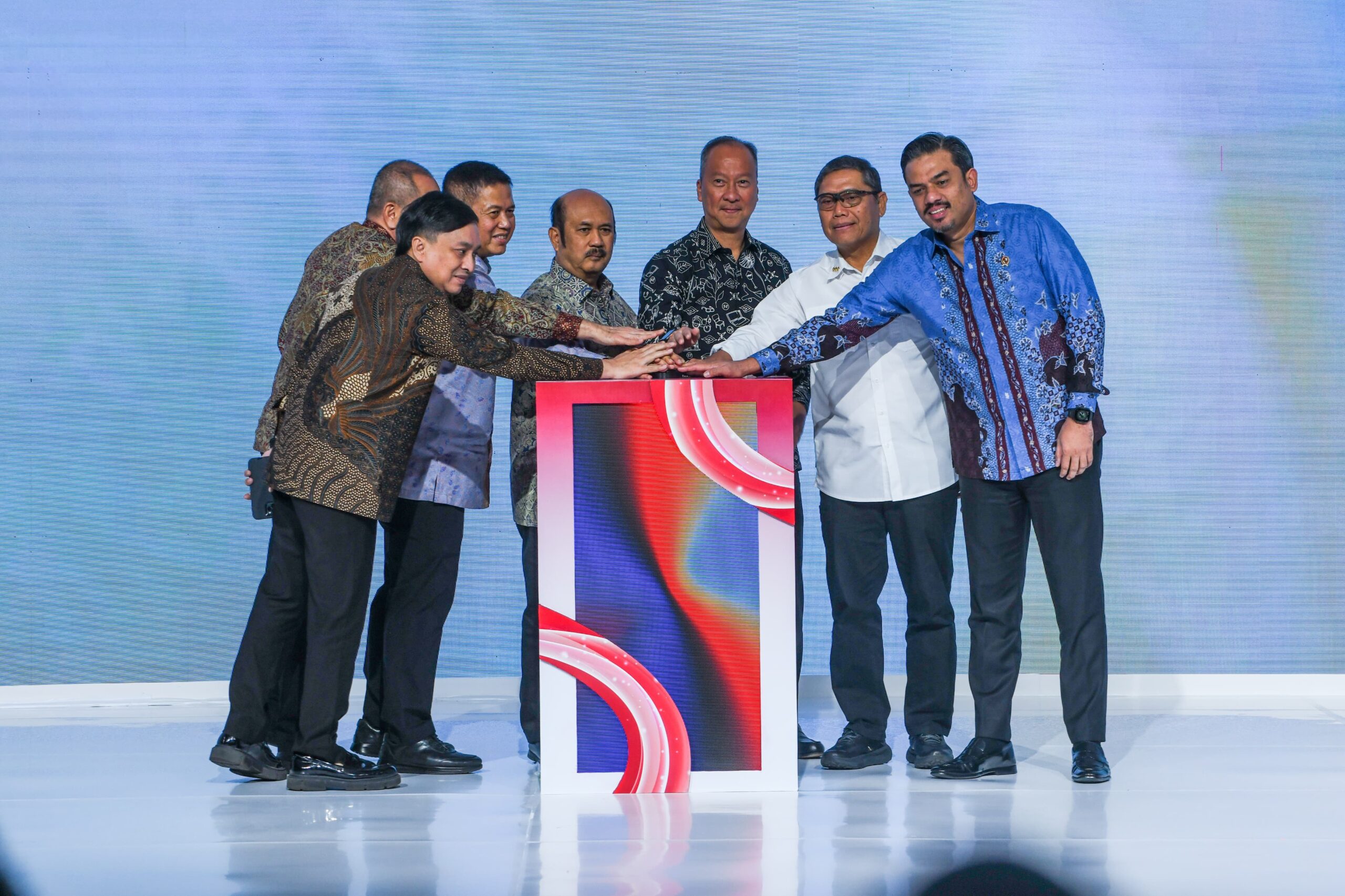 Pemerintah Dorong Pengembangan Industri Otomotif Nasional dengan Insentif dan Kebijakan Strategis