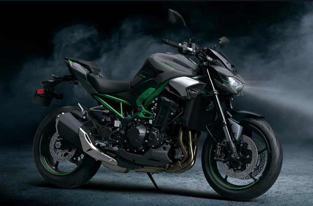Kawasaki Resmi Luncurkan Z900 & Z900 SE