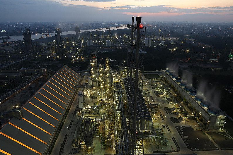 Pabrik pupuk indonesia